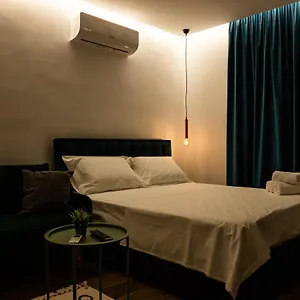 tranquil-studio-in-tirana.albaniahotels.org/