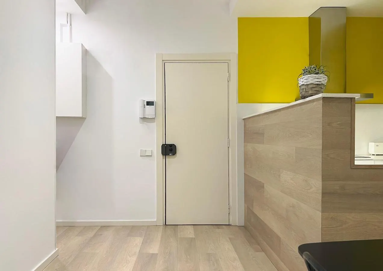 Stay U-Nique Apartments Sants Barcellona 0*,