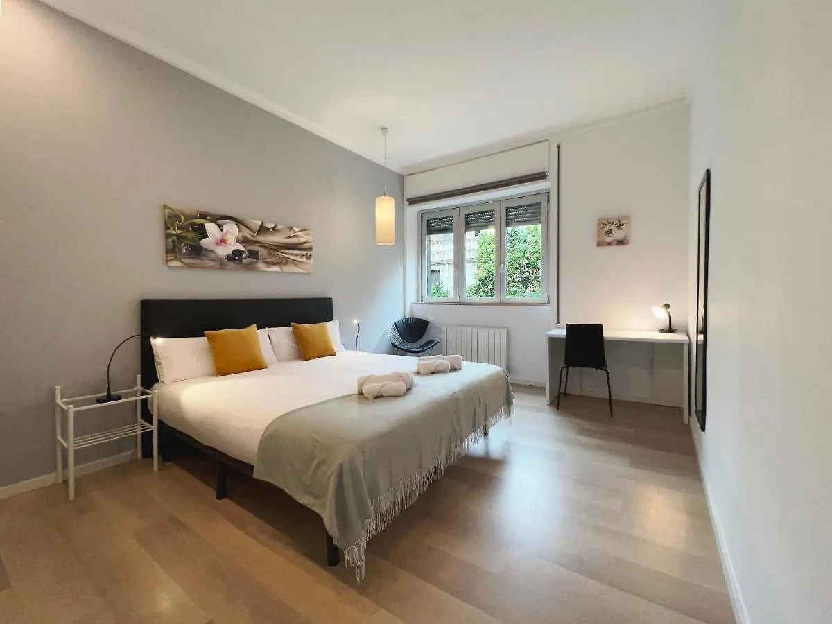 Stay U-Nique Apartments Sants Barcelona 0*,  Spanien