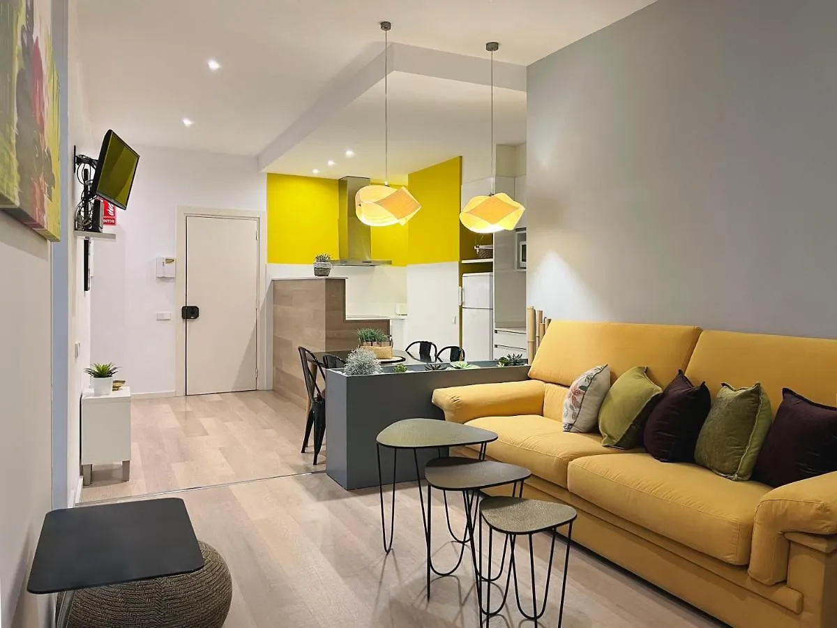 Stay U-Nique Apartments Sants Barcelona 0*,  Spanien